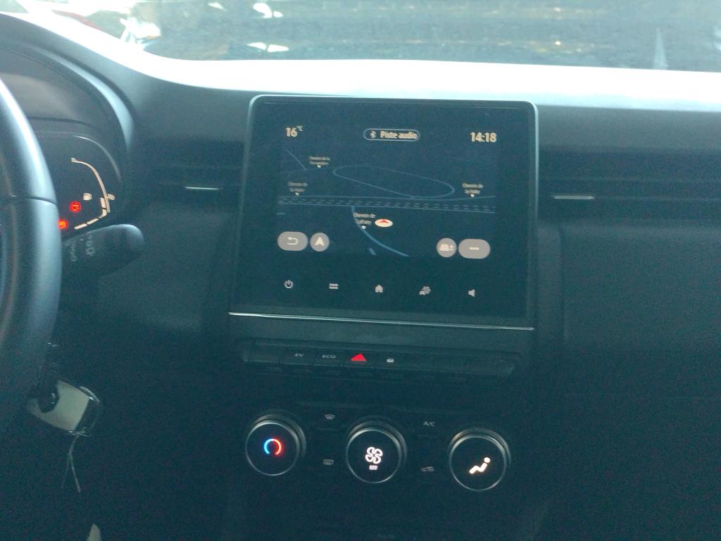 Renault Clio HYBRID Business