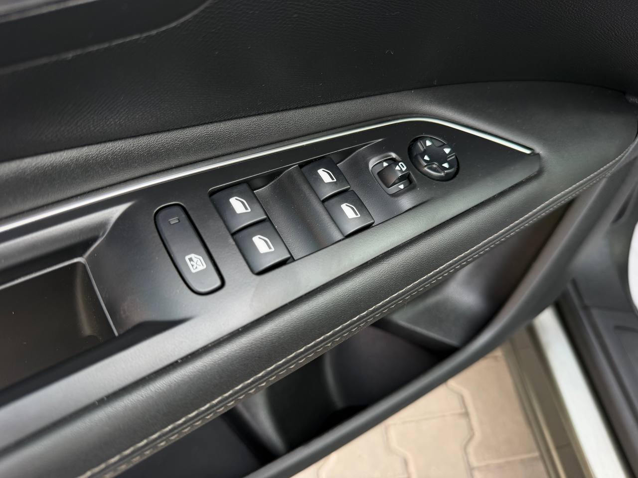 Peugeot 3008 ALLURE