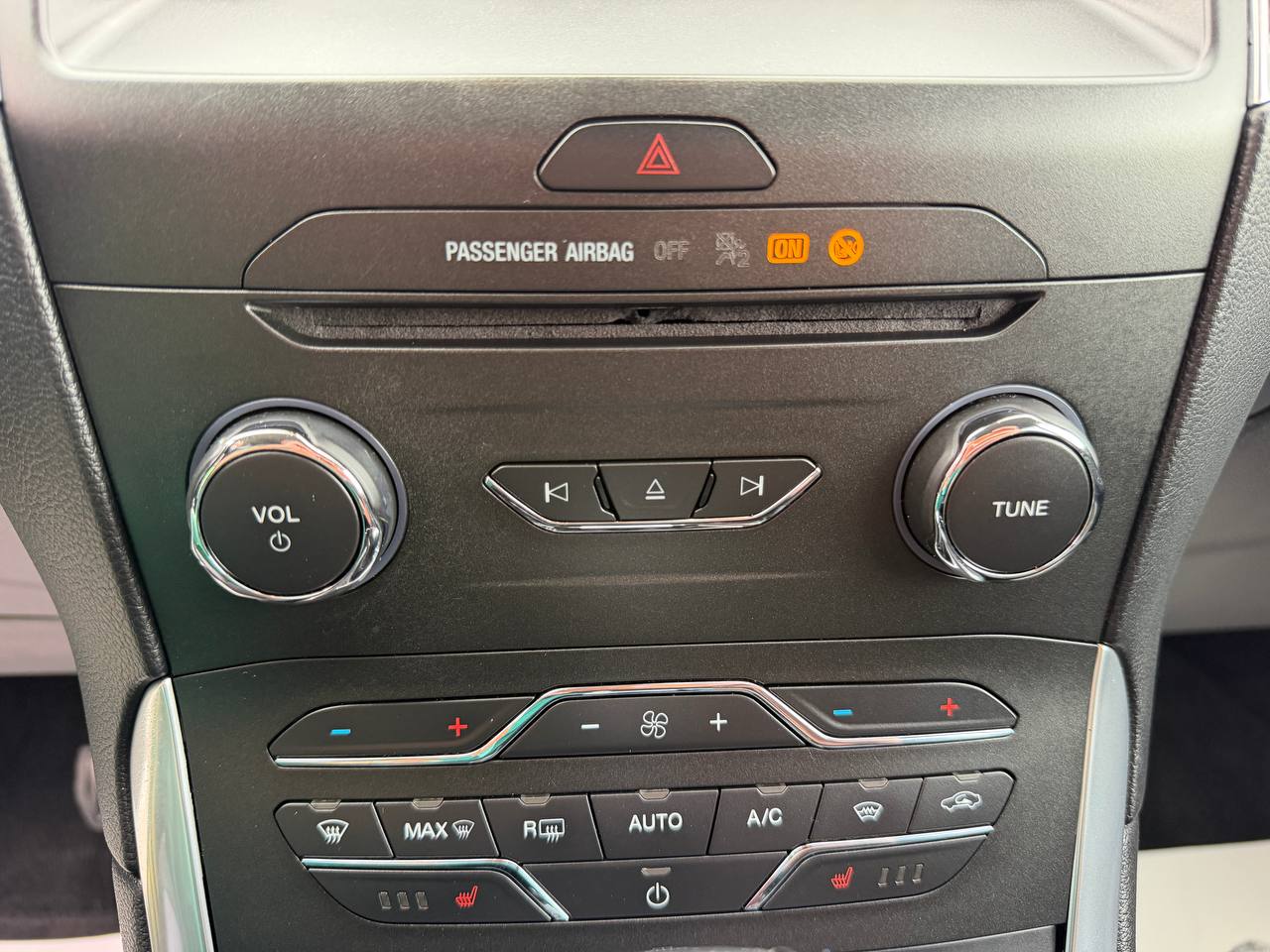 Ford S-Max Titanium