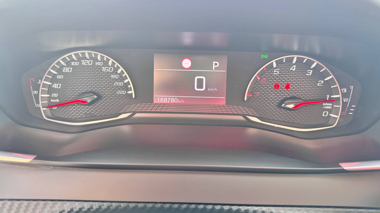 Peugeot 2008 ALLURE