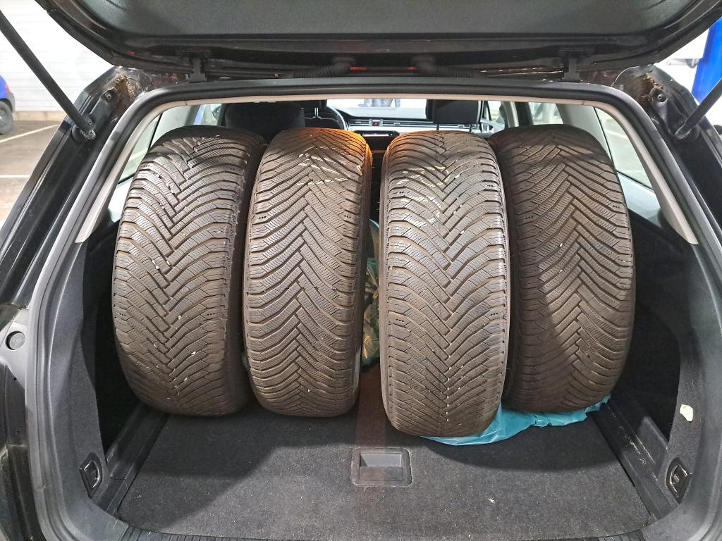 Volkswagen Passat Business