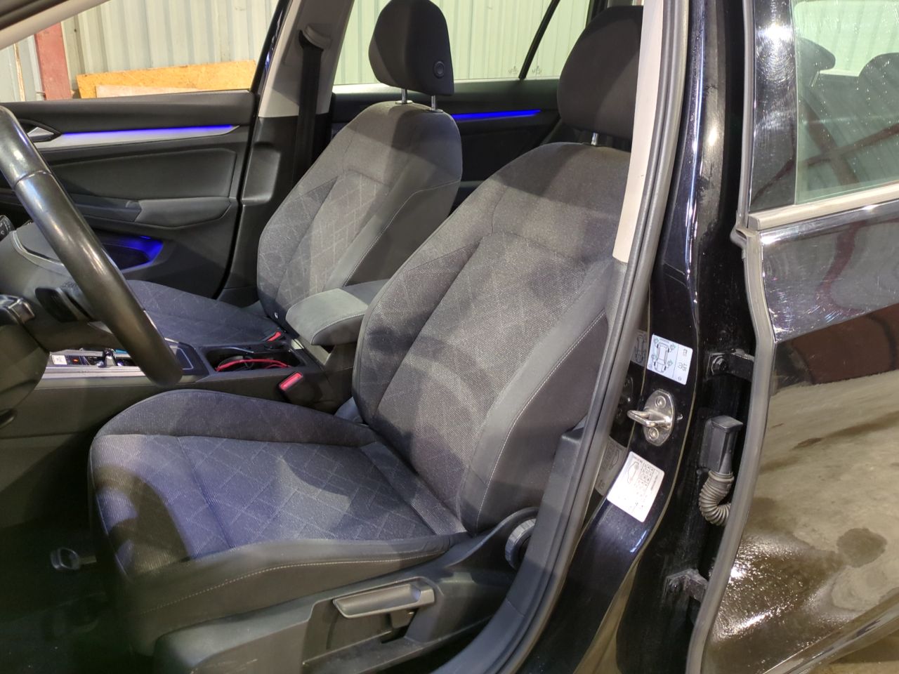 Volkswagen Golf Life Business