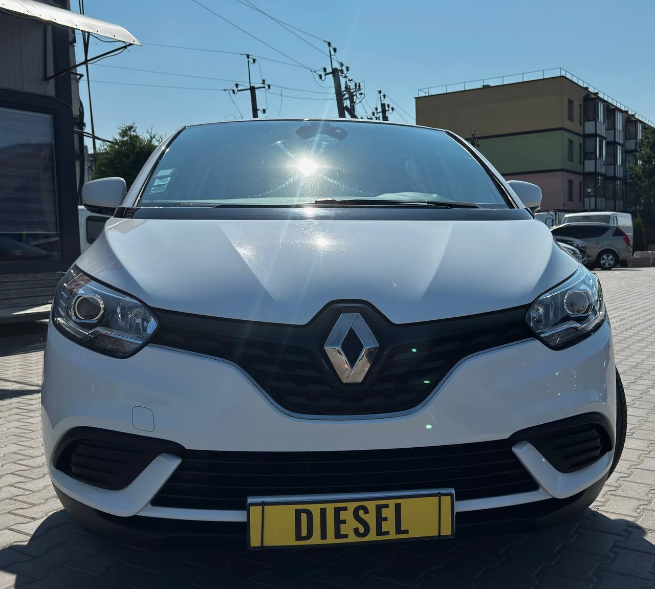 Renault GRAND Scenic Life