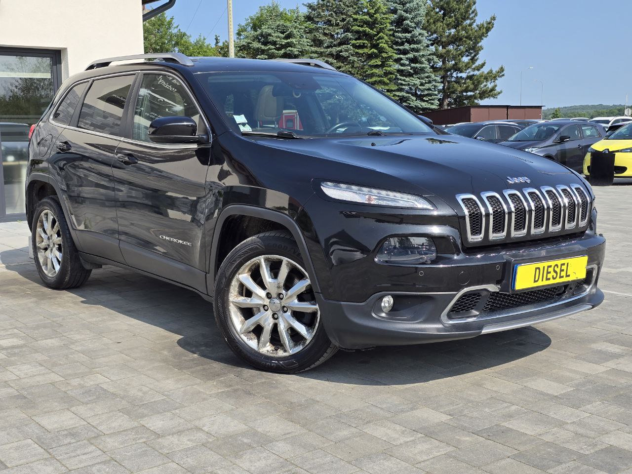 JEEP CHEROKEE