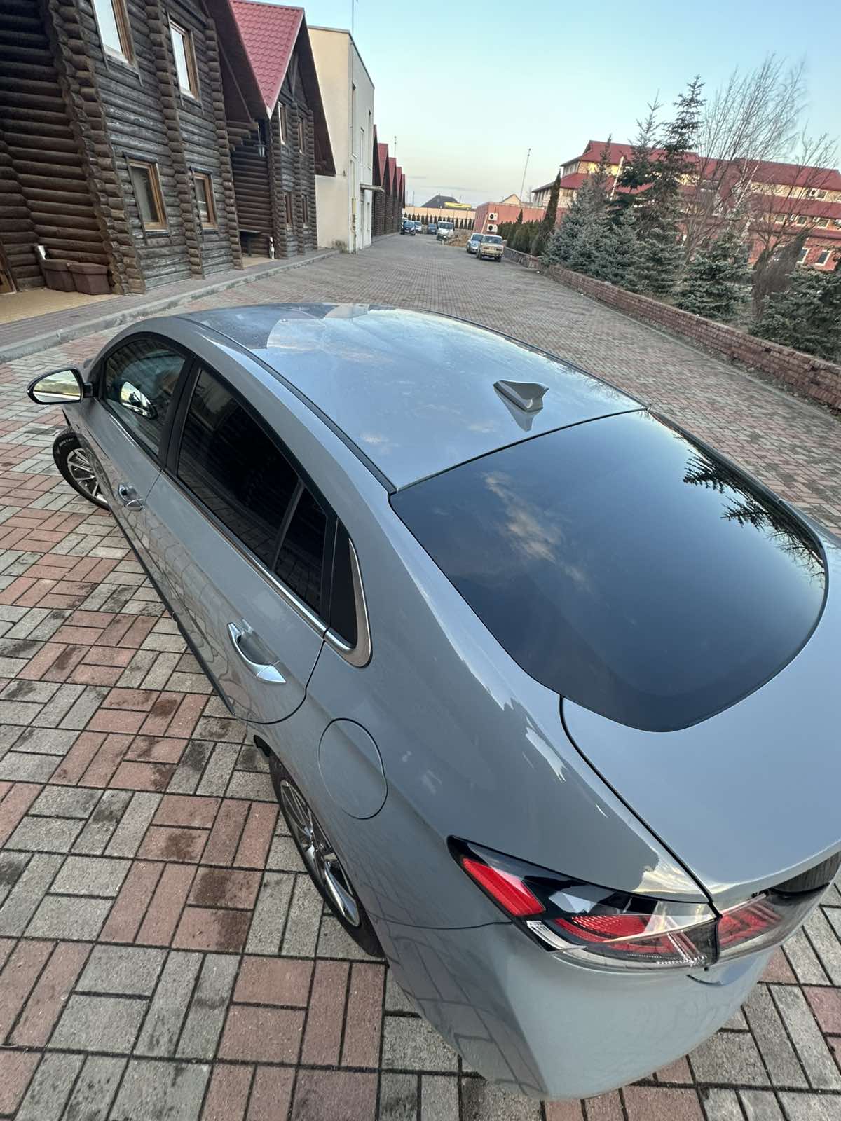 Hyundai Ioniq Premium