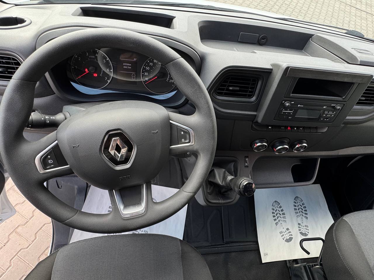 Renault Master FGN TRAC L2H2