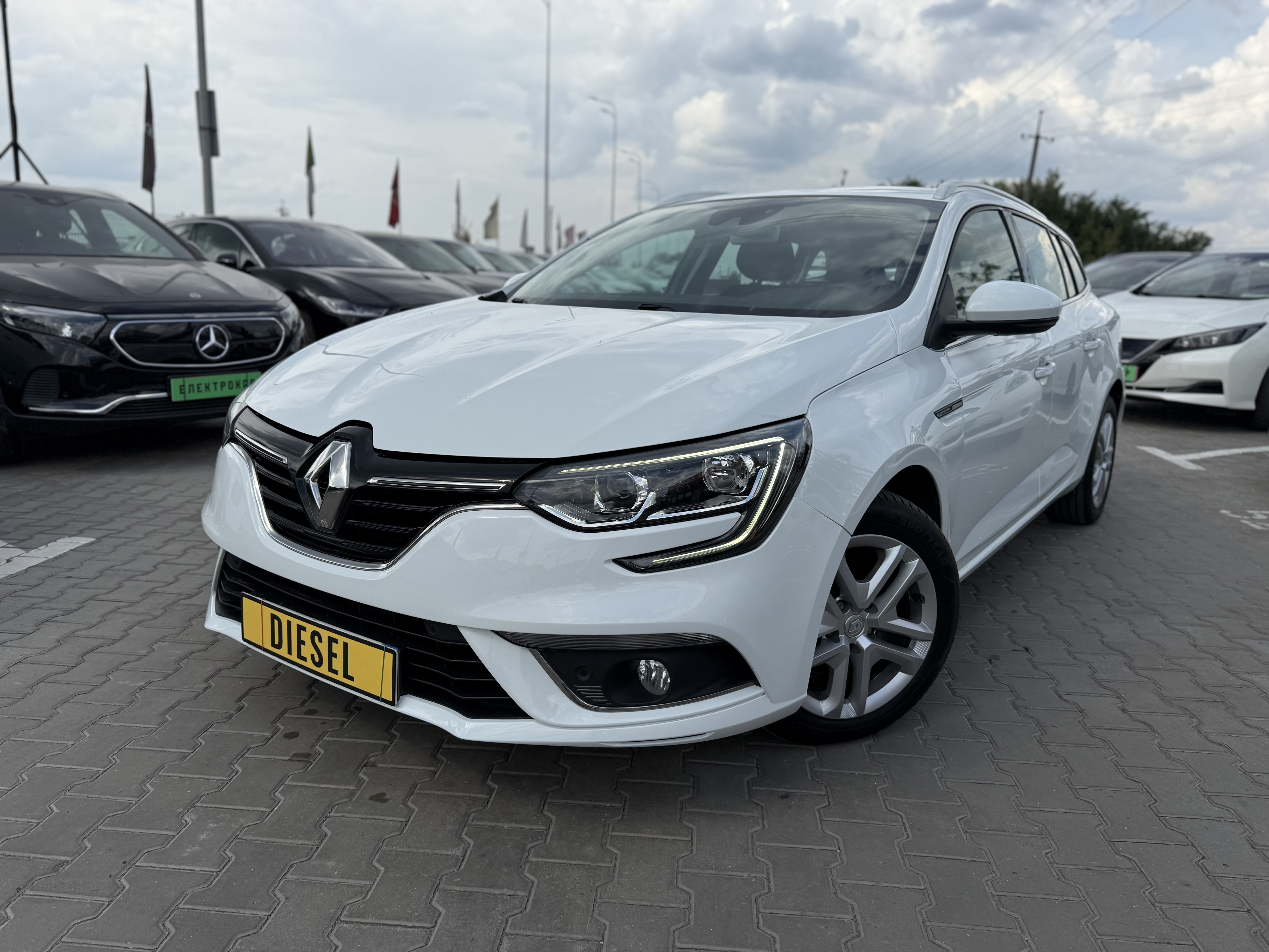 Renault MEGANE IV