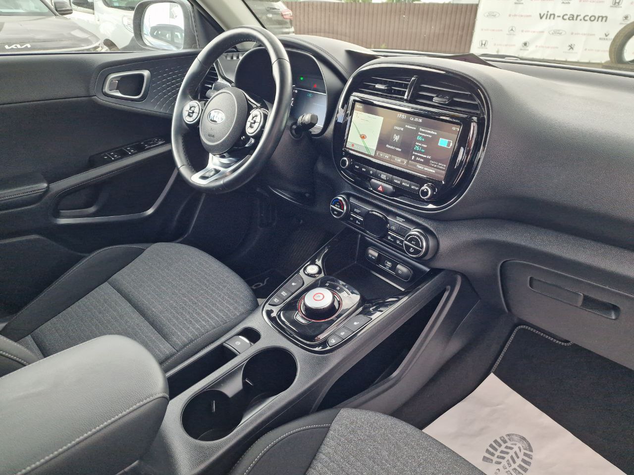 KIA E-SOUL