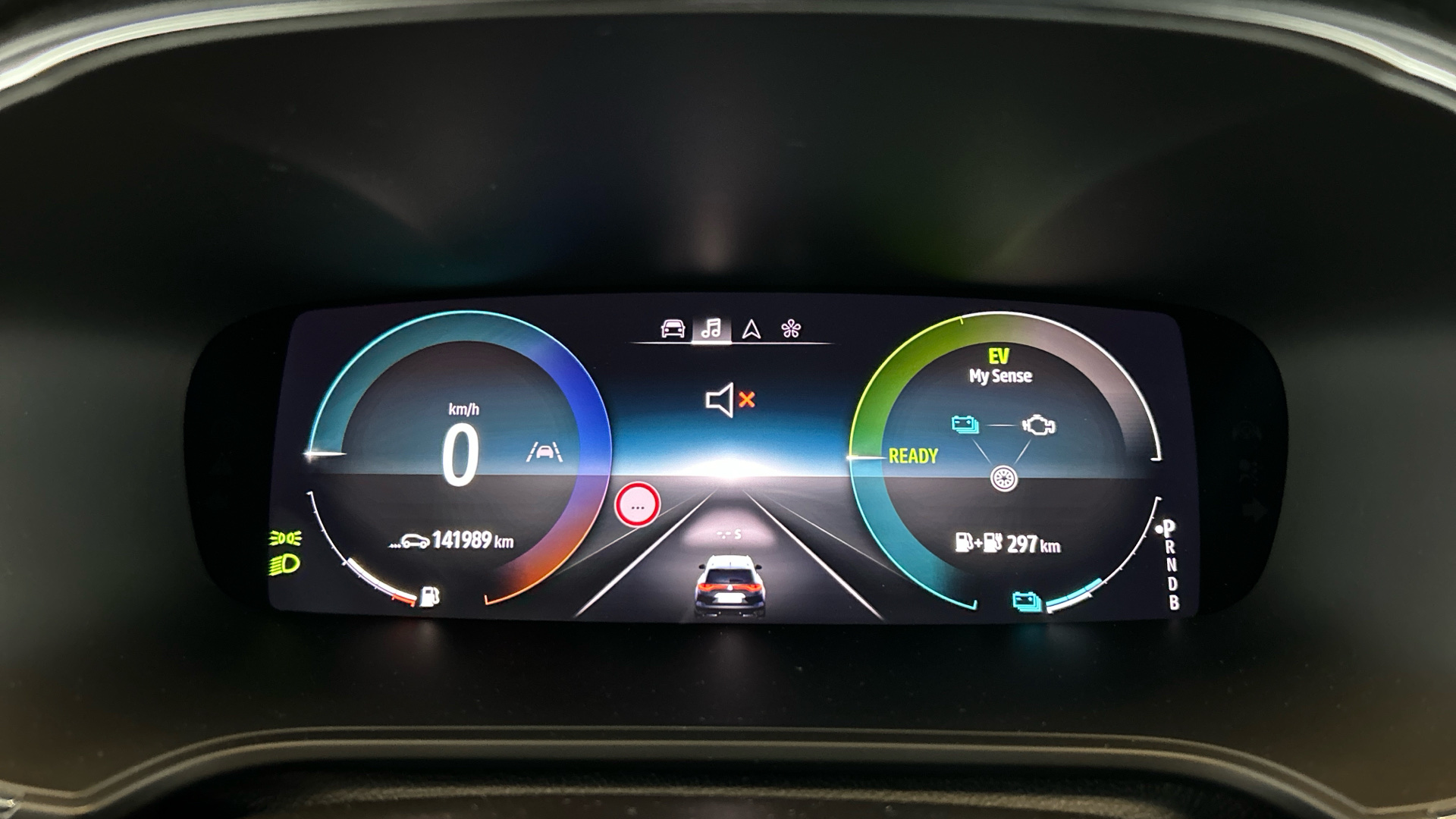 Renault Megane Plug-In  Hybrid