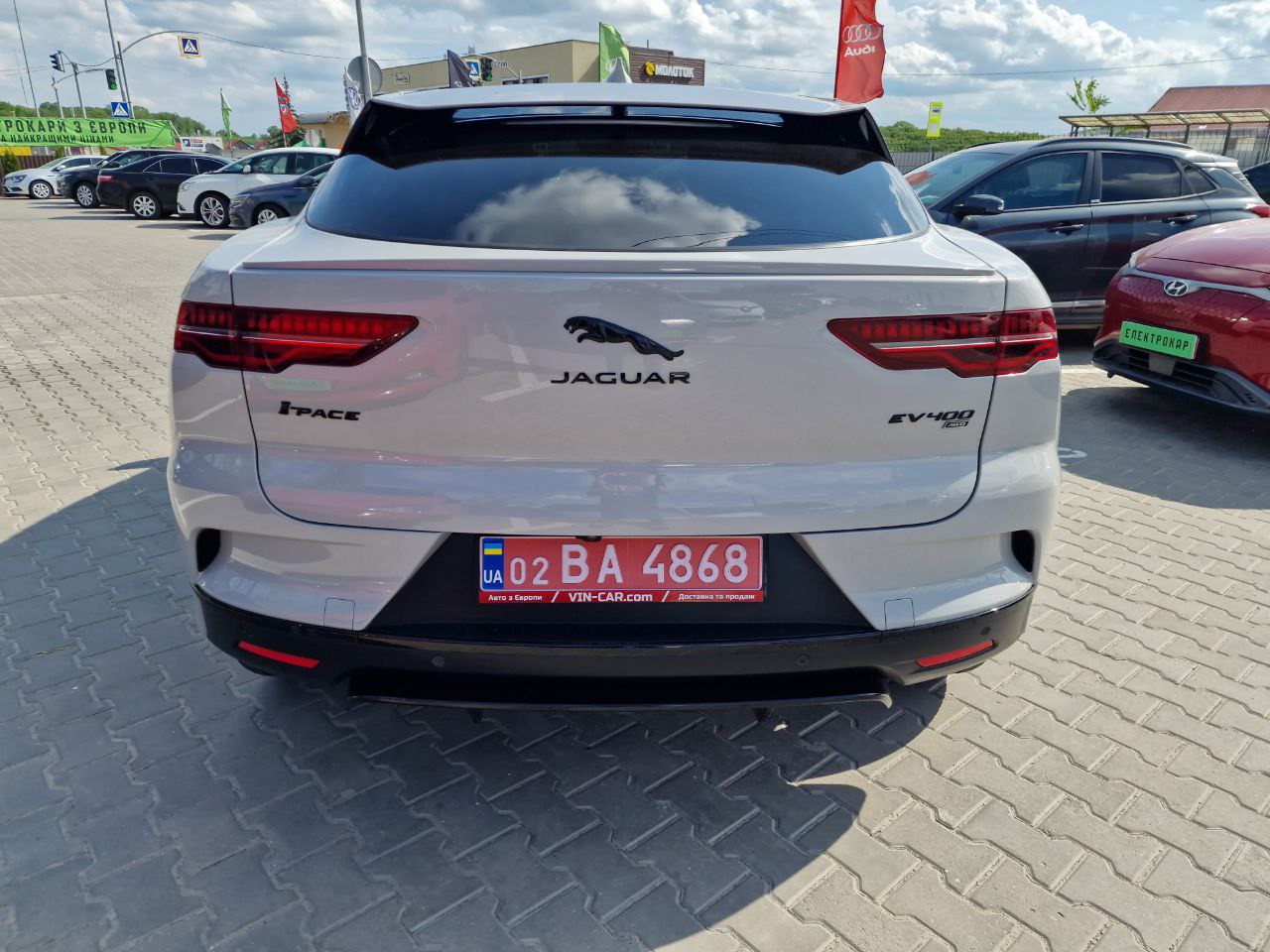 JAGUAR I-PACE