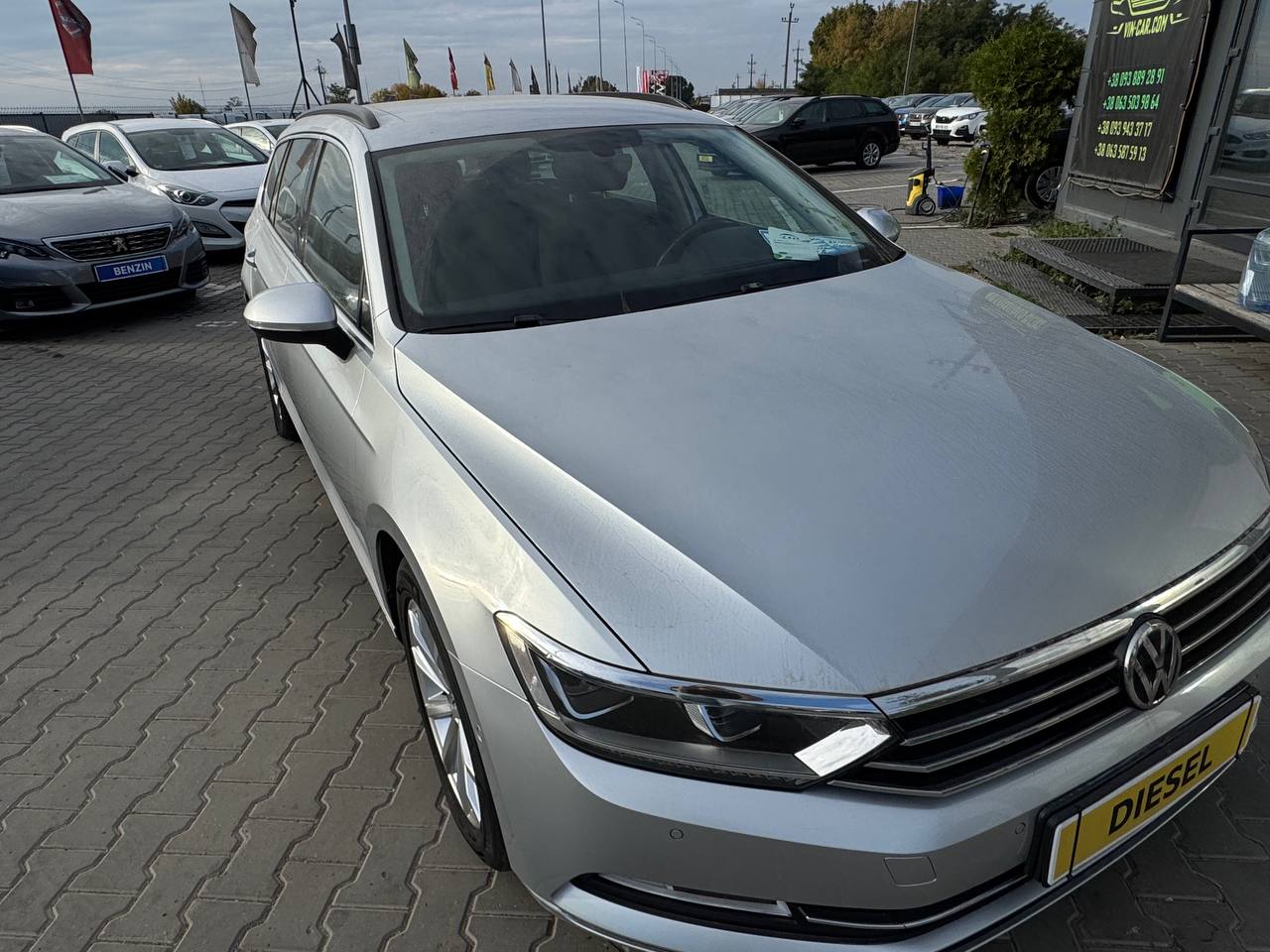 Volkswagen Passat Business+