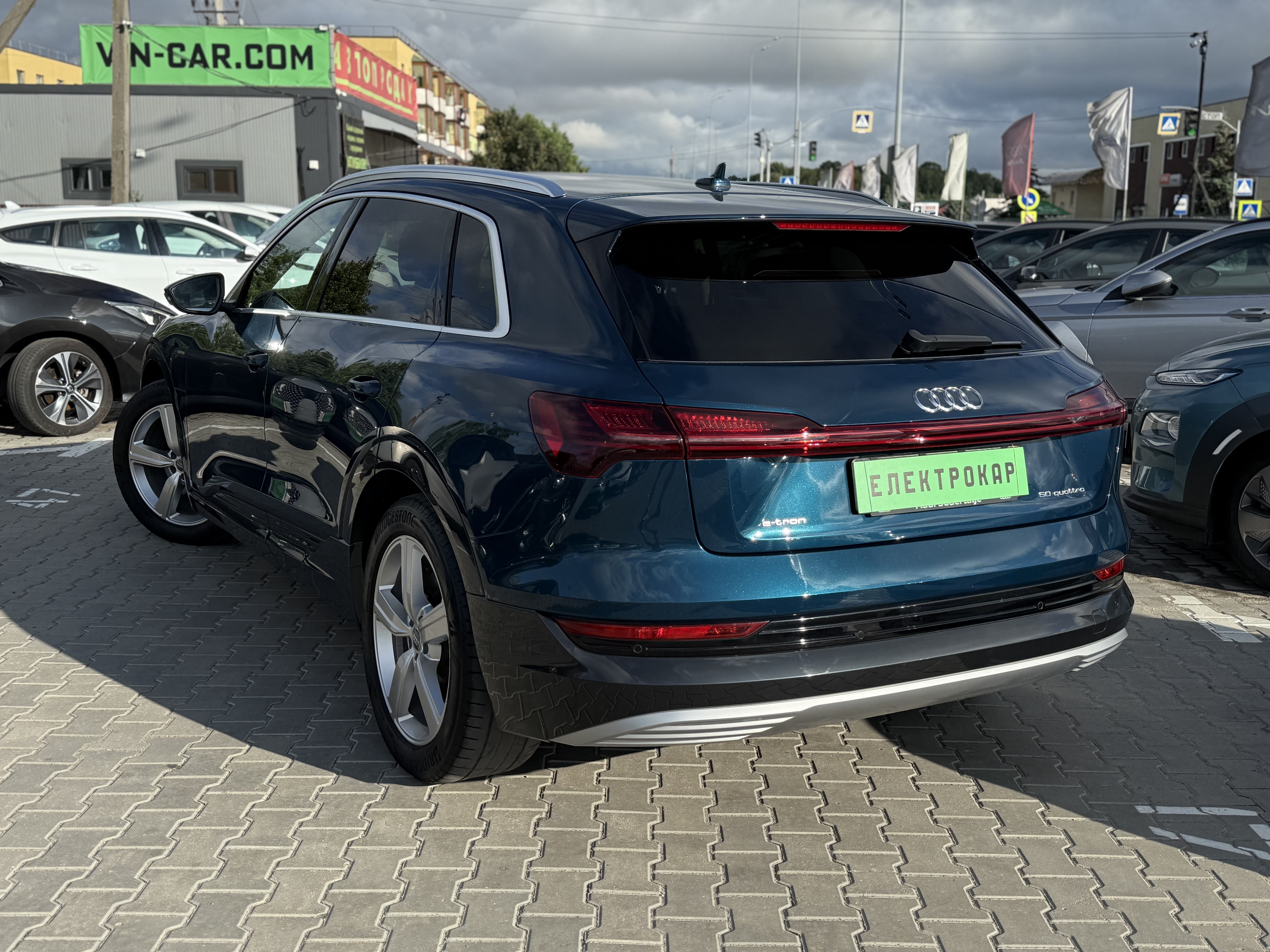 Audi E-Tron