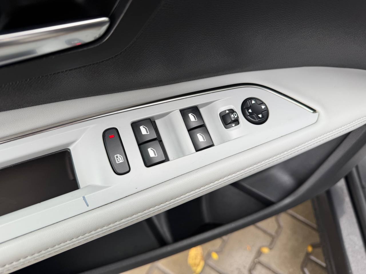 Peugeot 5008 ALLURE
