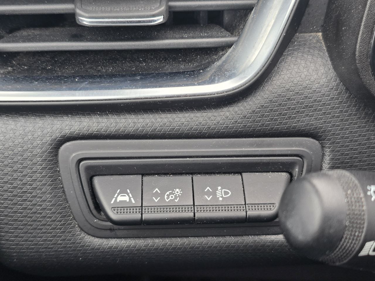 Renault Clio HYBRID Business