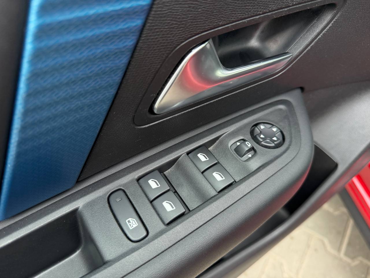 Citroen E-C4