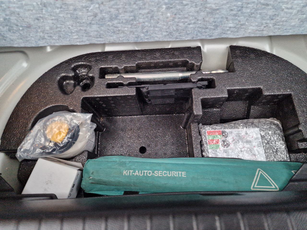 Peugeot 208 ELECTRIQUE