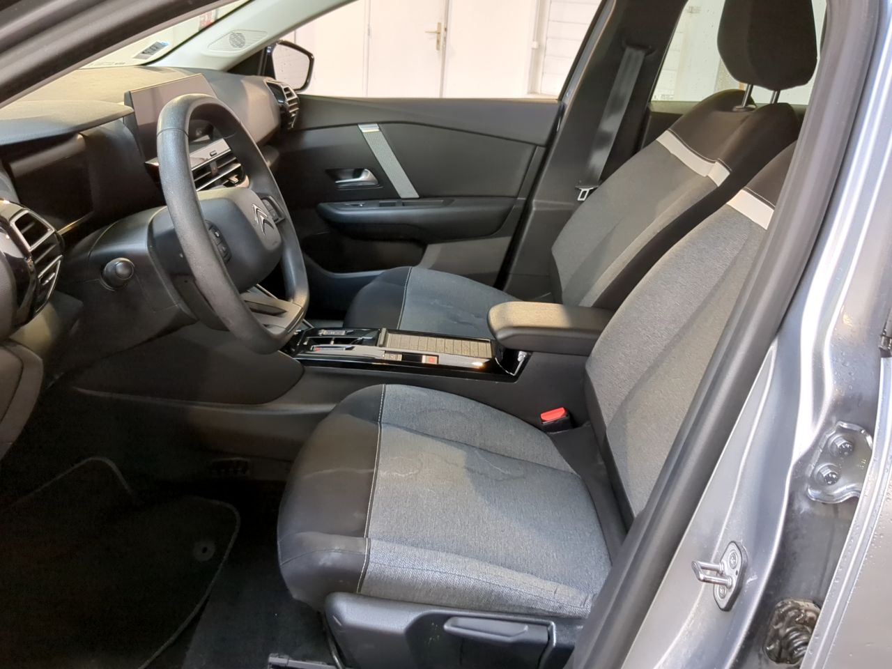 Citroen E-C4