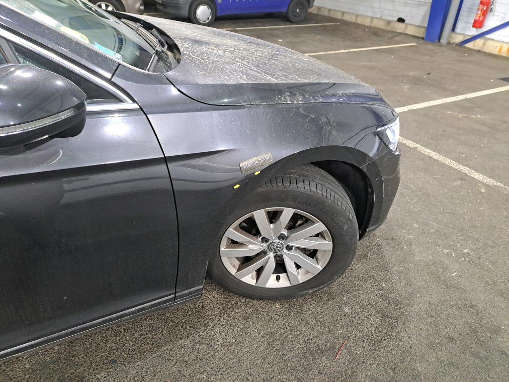 Volkswagen Passat Business