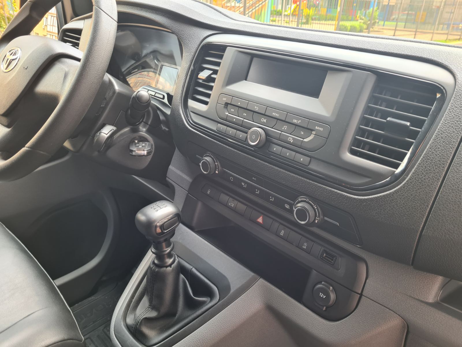 TOYOTA PROACE LONG