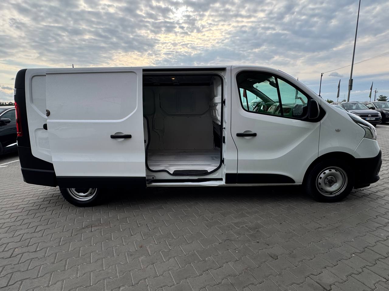 Renault Trafic FGN L2H1