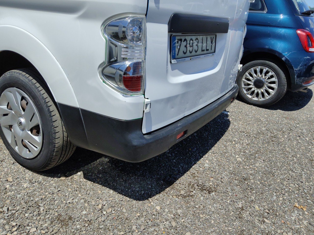 Nissan NV200