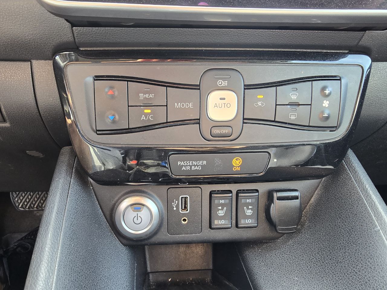 Nissan Leaf