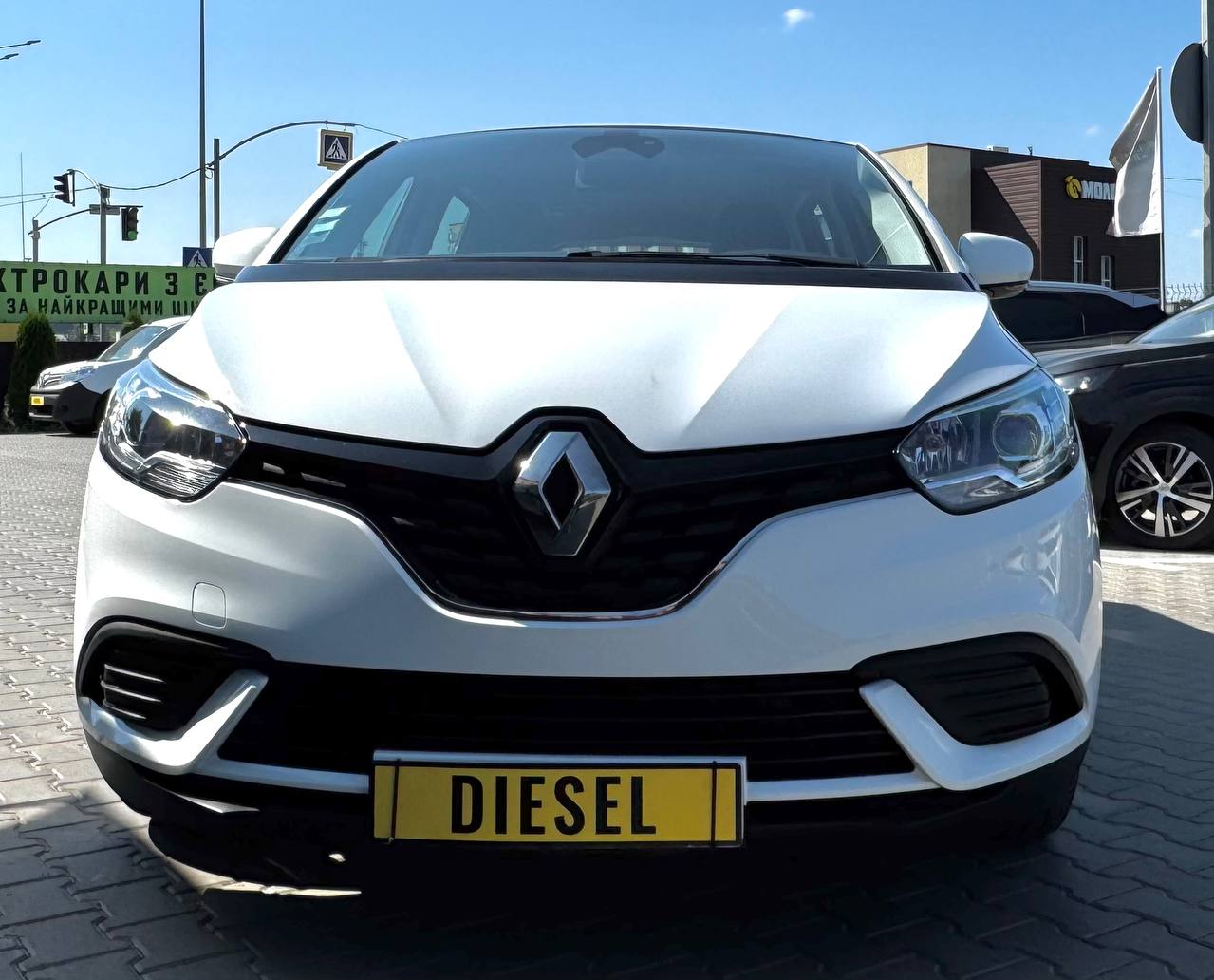 Renault GRAND Scenic Life