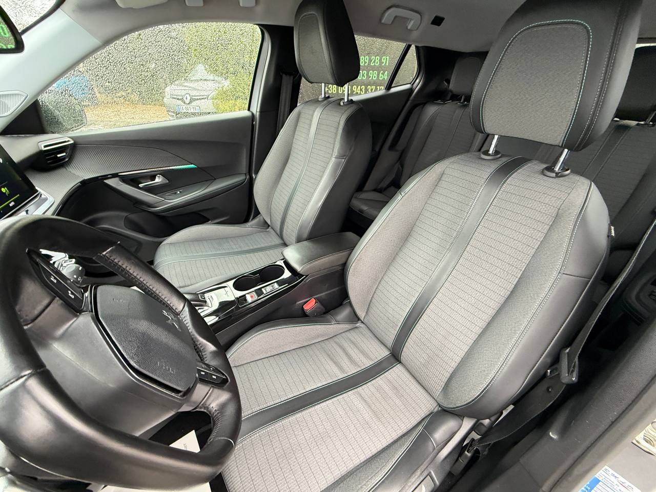 Peugeot 2008 ALLURE