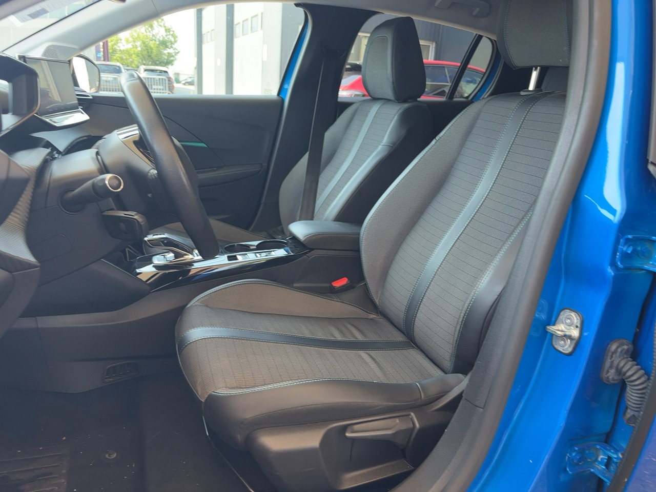 Peugeot 208 ELECTRIQUE
