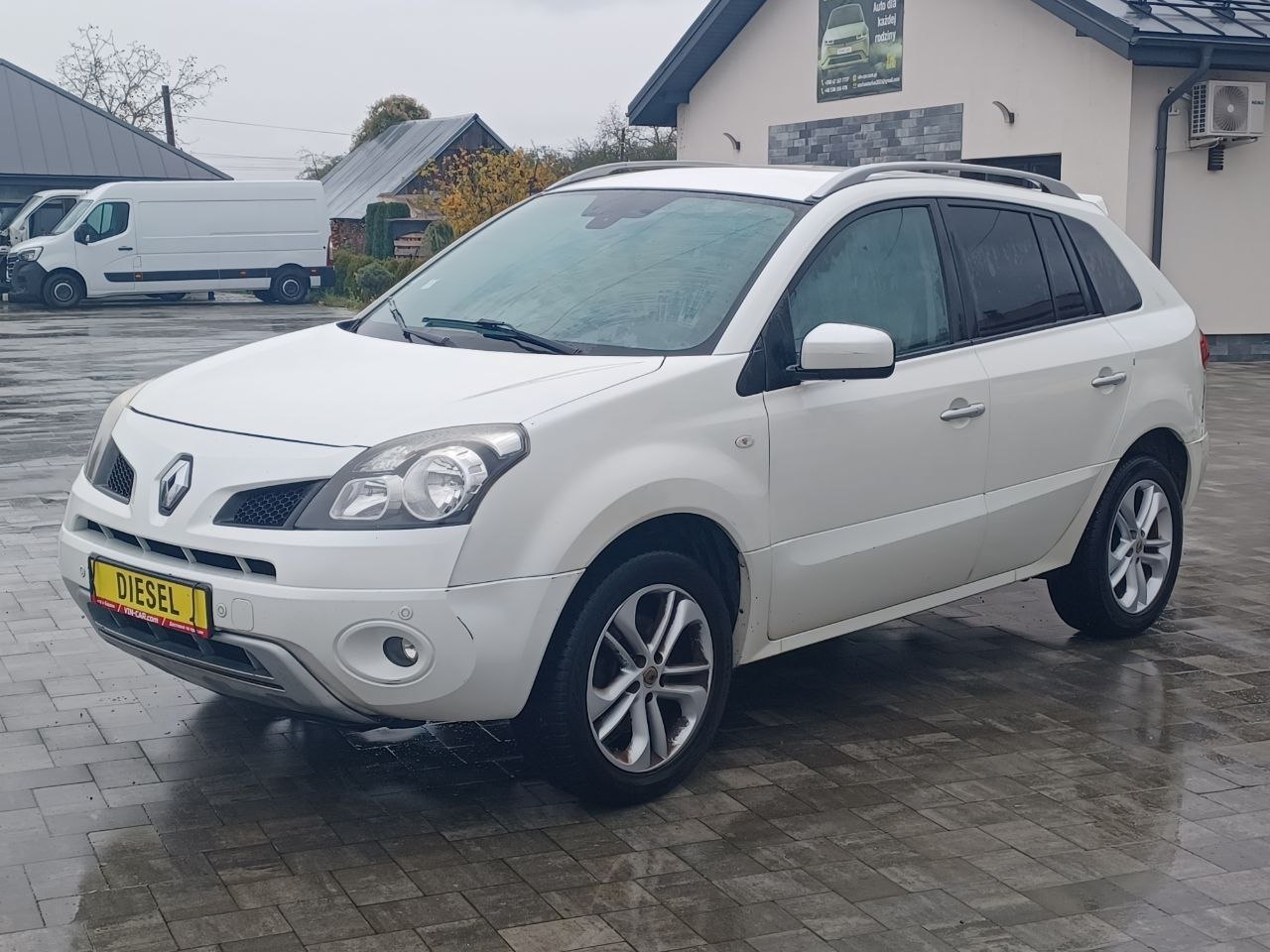 Renault Koleos White Edition