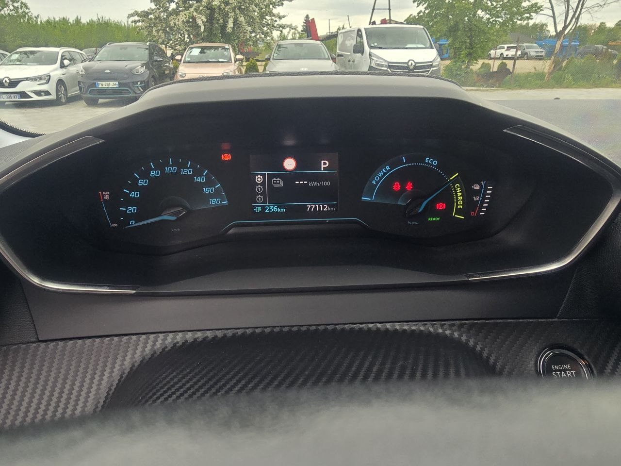 Peugeot E-208 Business