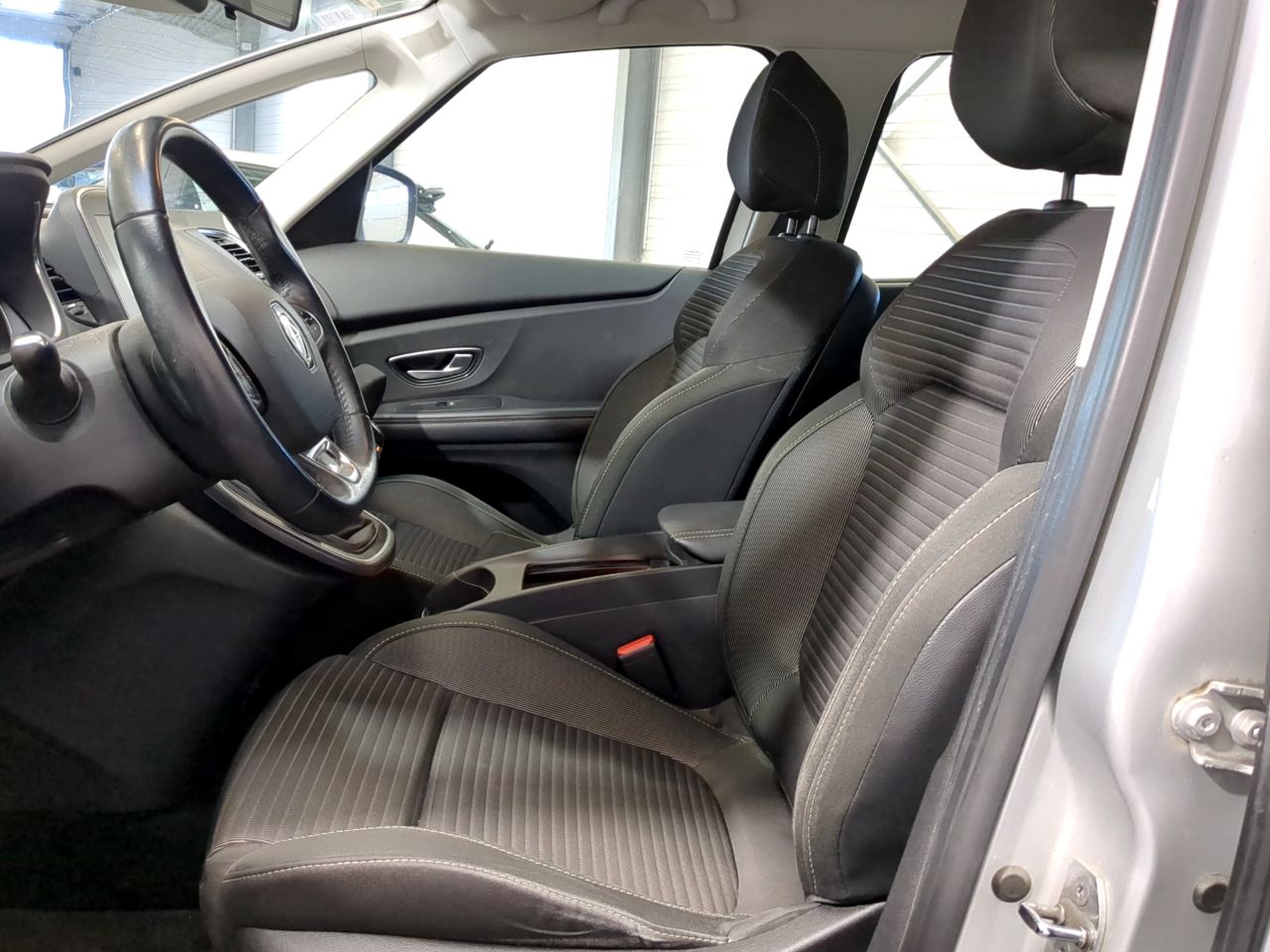 Renault GRAND Scenic Business