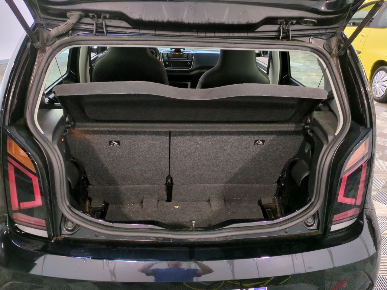 Volkswagen E-UP