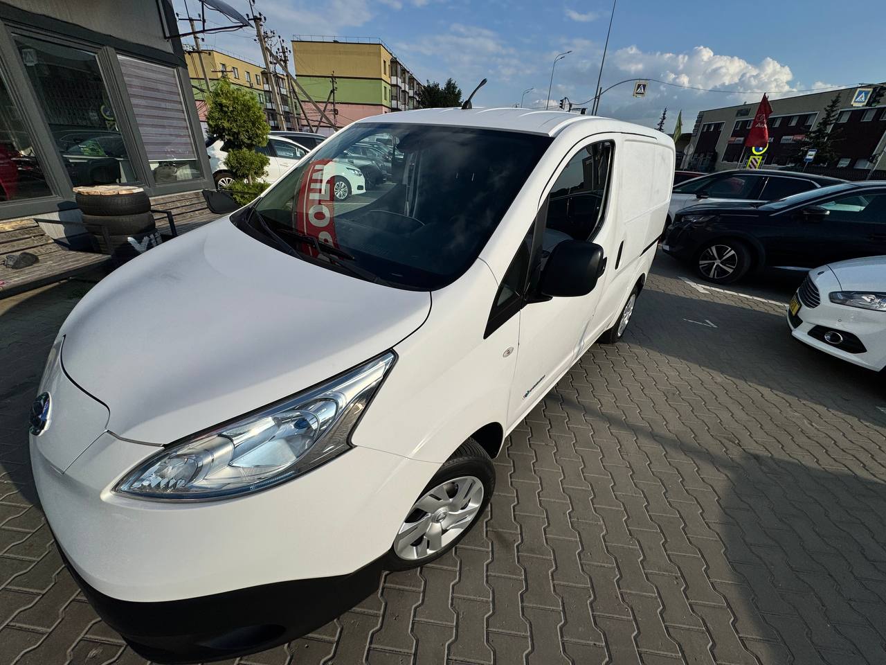 Nissan E-NV200