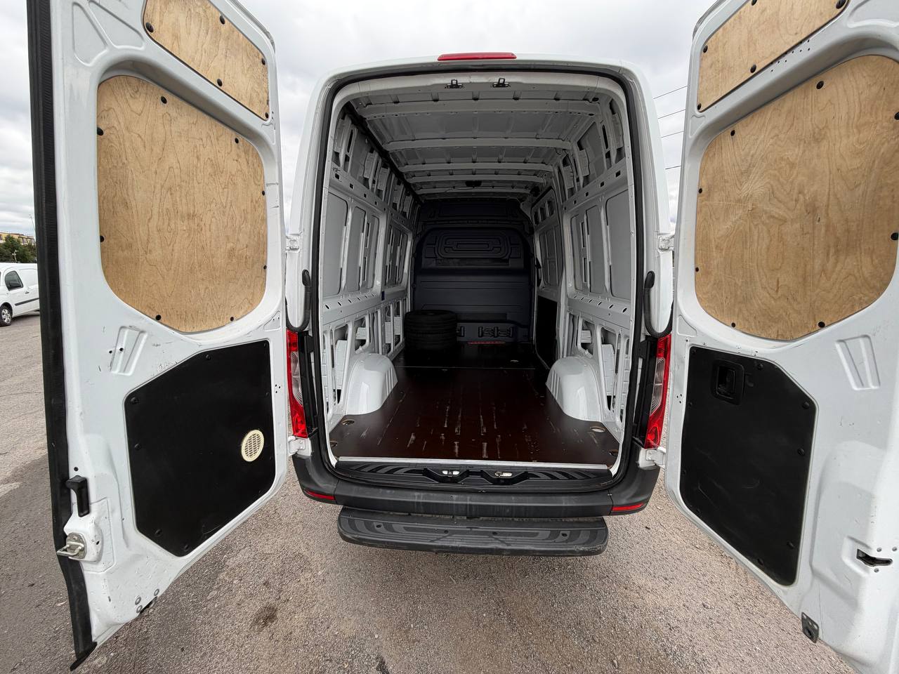 Mercedes Sprinter FGN L2H1