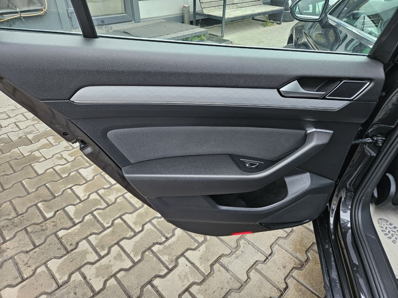 Volkswagen Passat Business