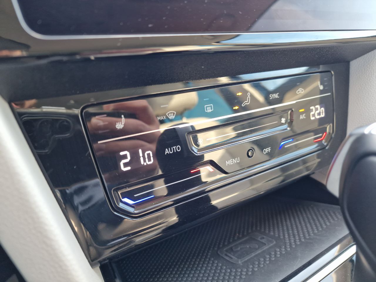 Volkswagen Passat LOUNGE