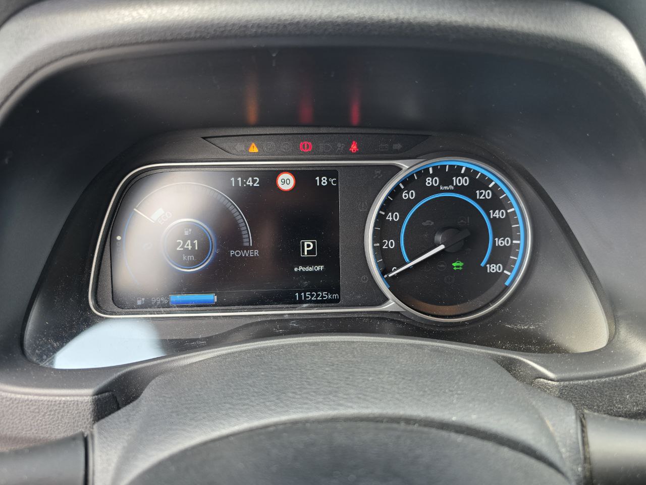 Nissan Leaf