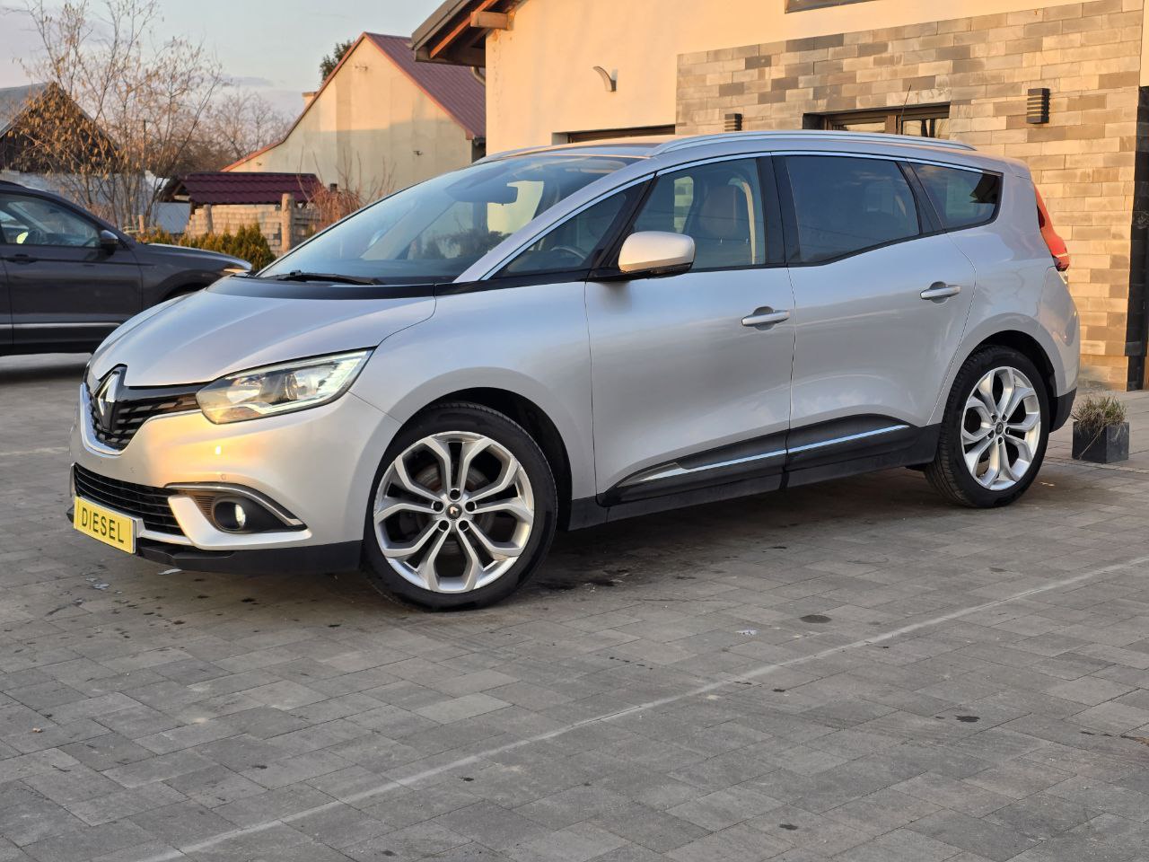 Renault Grand Scenic Business