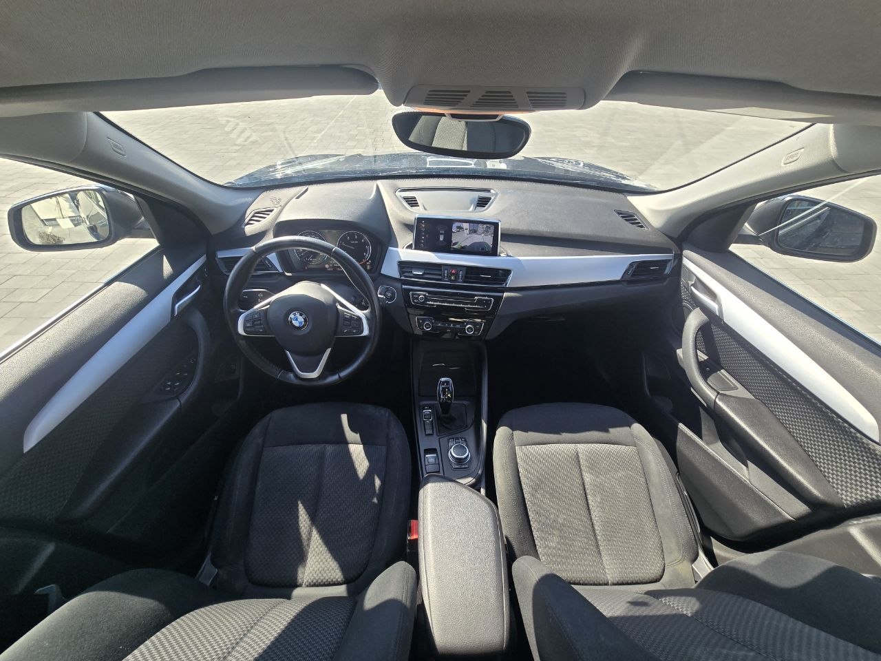 BMW X1 Business Design