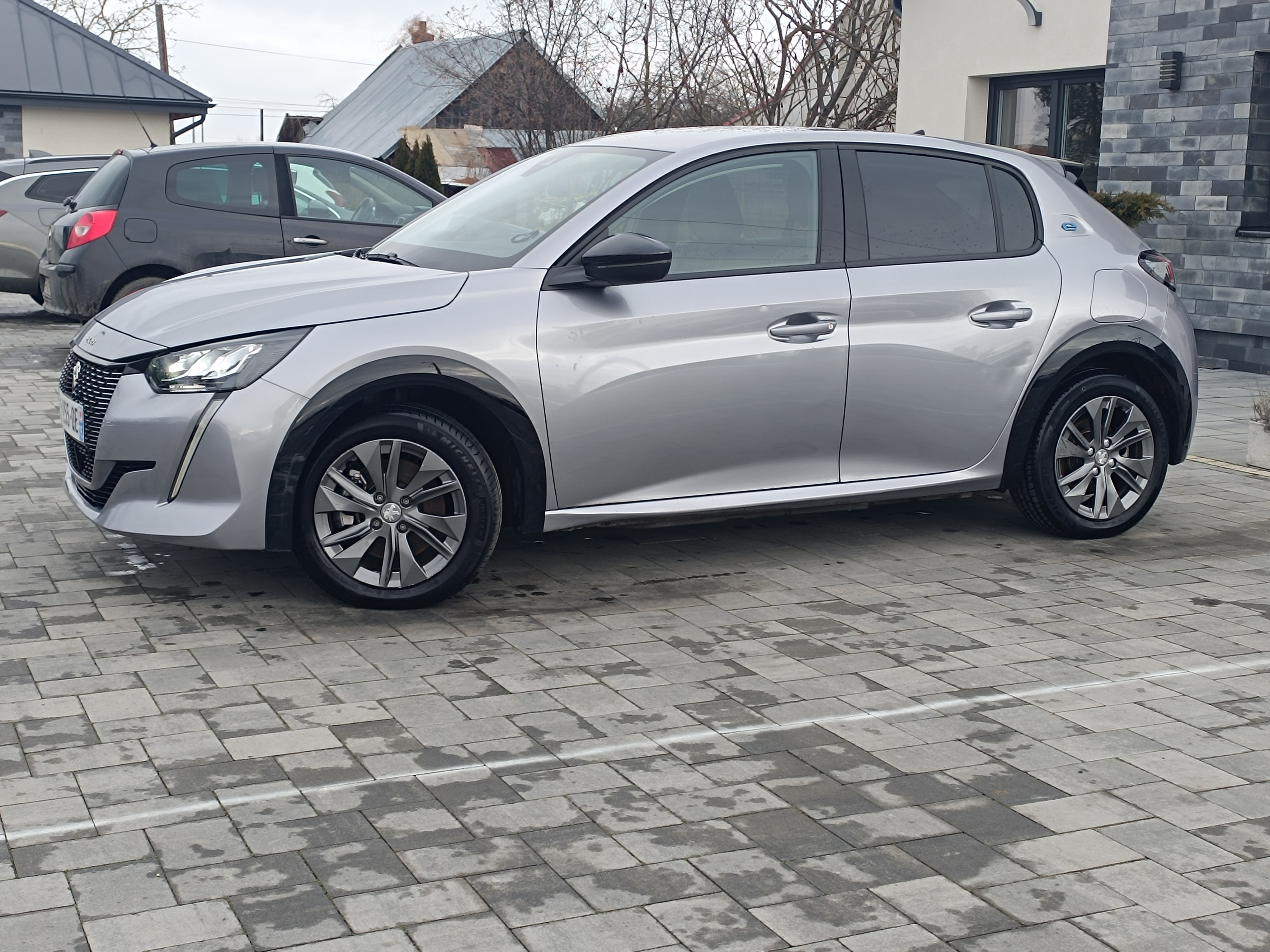 Peugeot 208 ELECTRIQUE