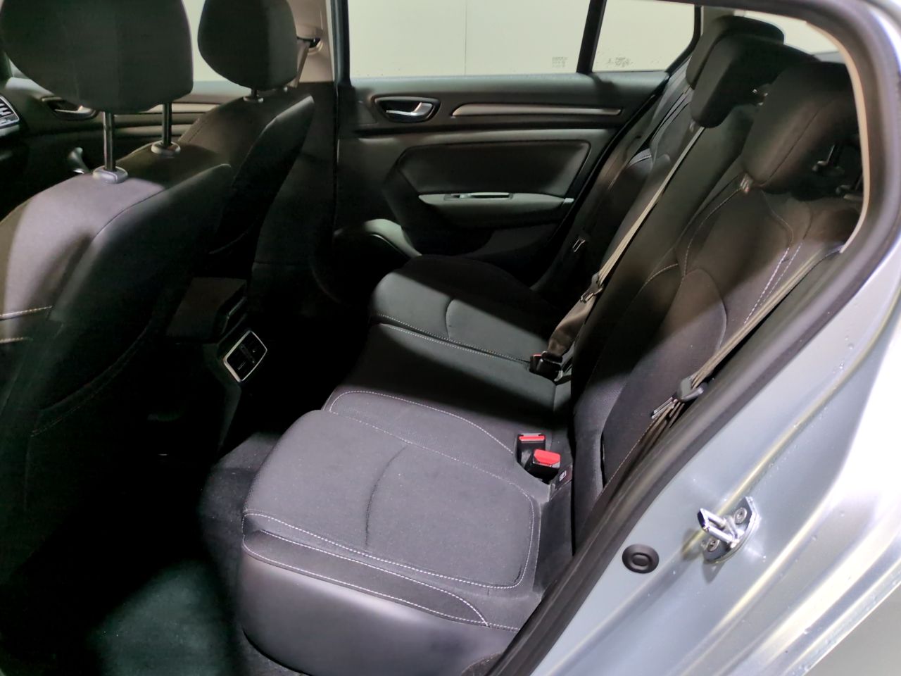 Renault Megane Business HYBRID