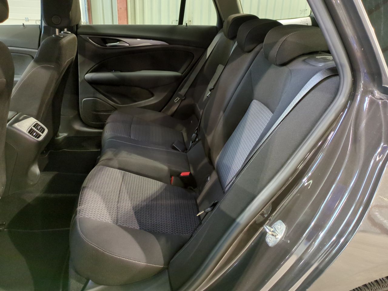 Opel Insignia Business Edition