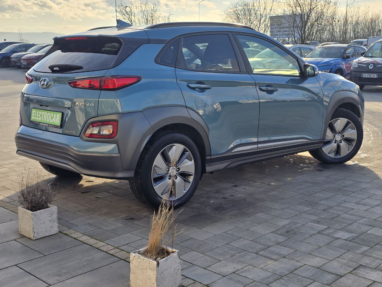 Hyundai Kona Premium