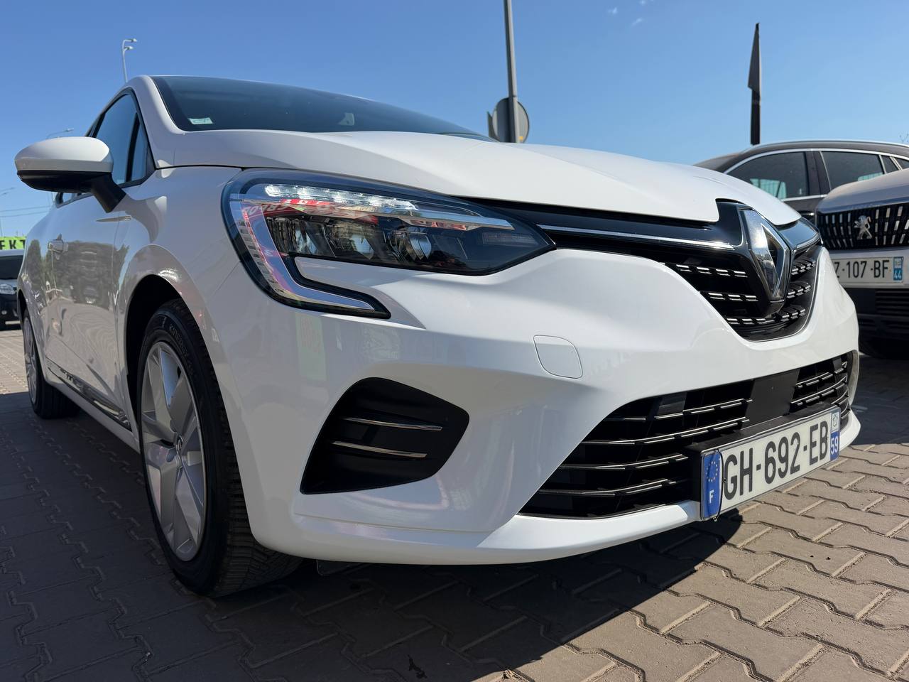 Renault Clio Business Hybrid