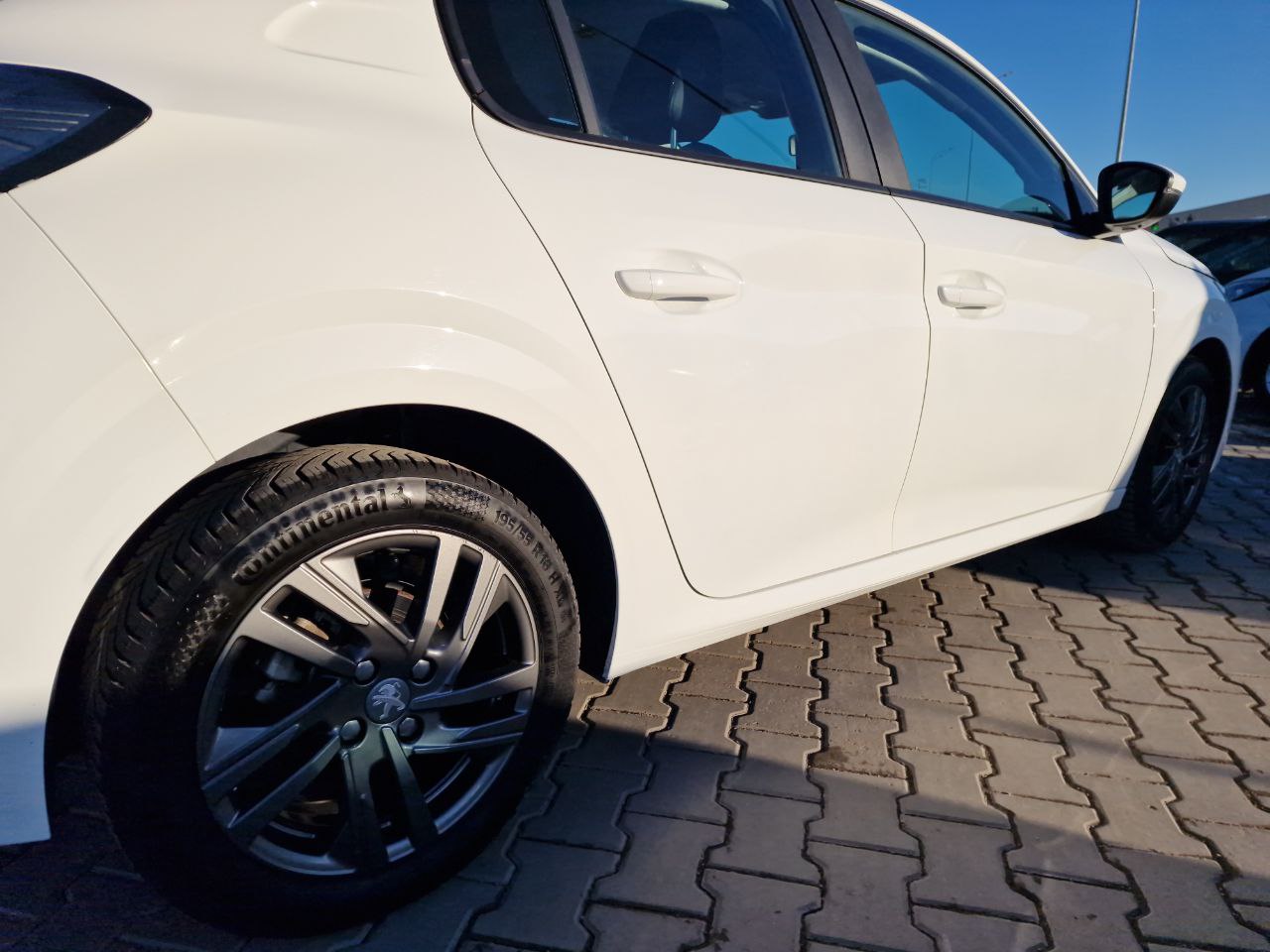 Peugeot 208 Allure Pack