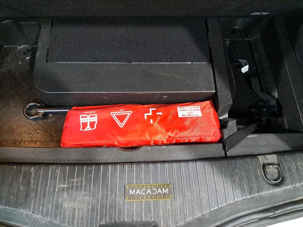 Renault Megane  Evolution HYBRID