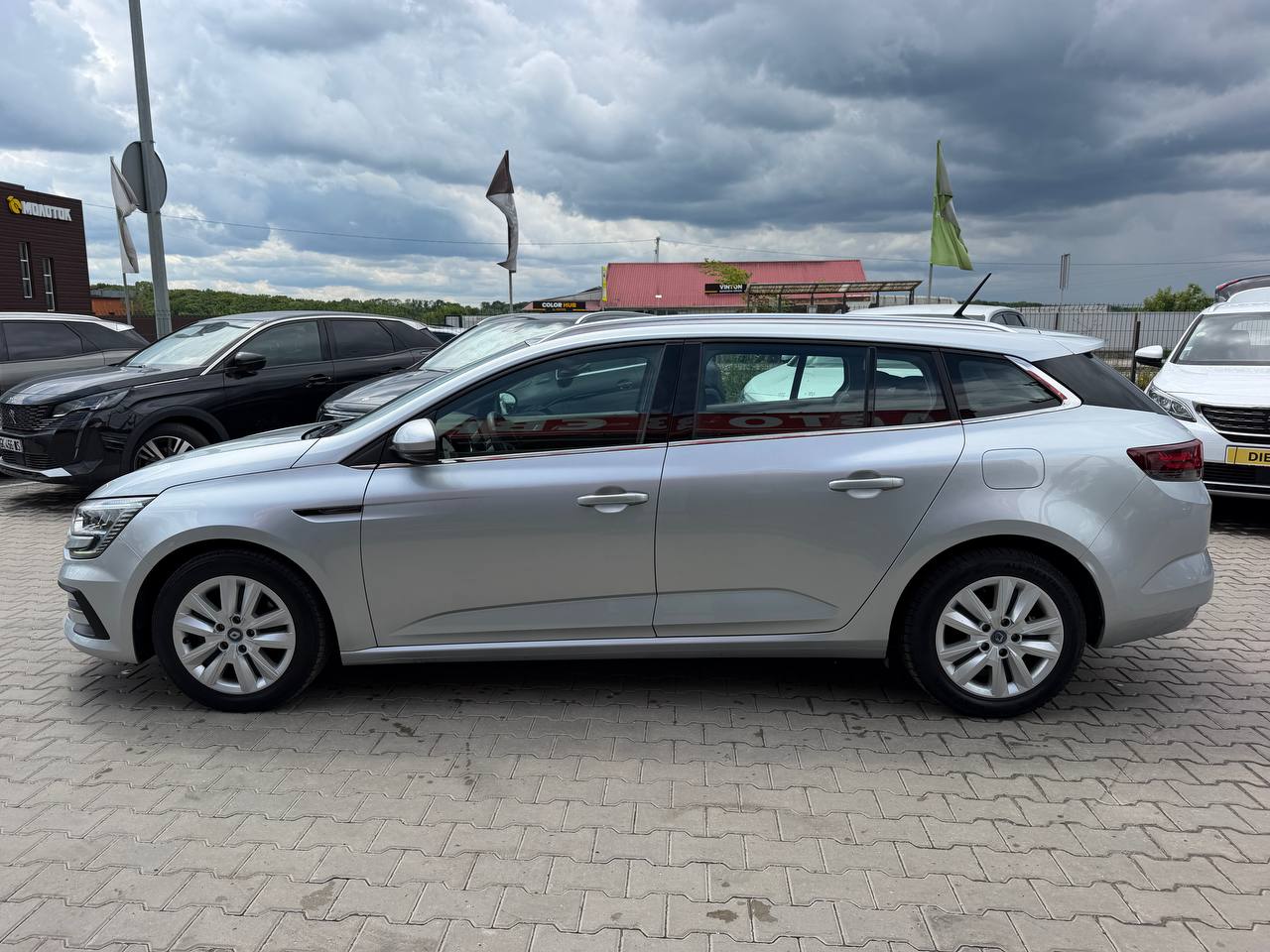 Renault Megane Business HYBRID