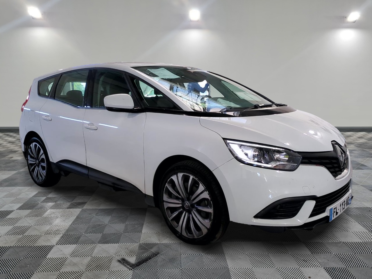 Renault GRAND Scenic Life