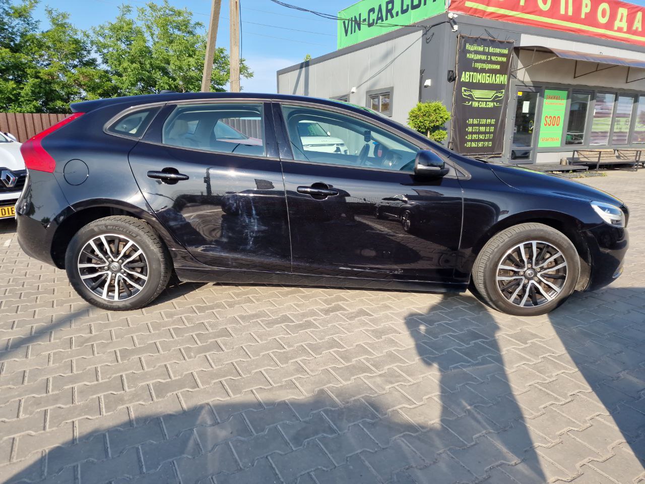 VOLVO V40